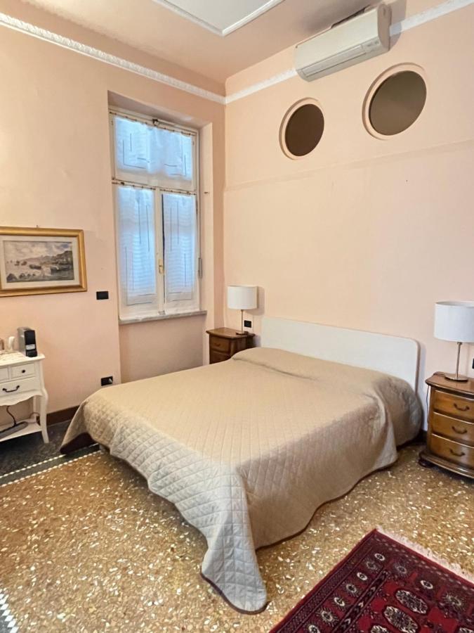 Villa Mirosa Albissola Marina Buitenkant foto