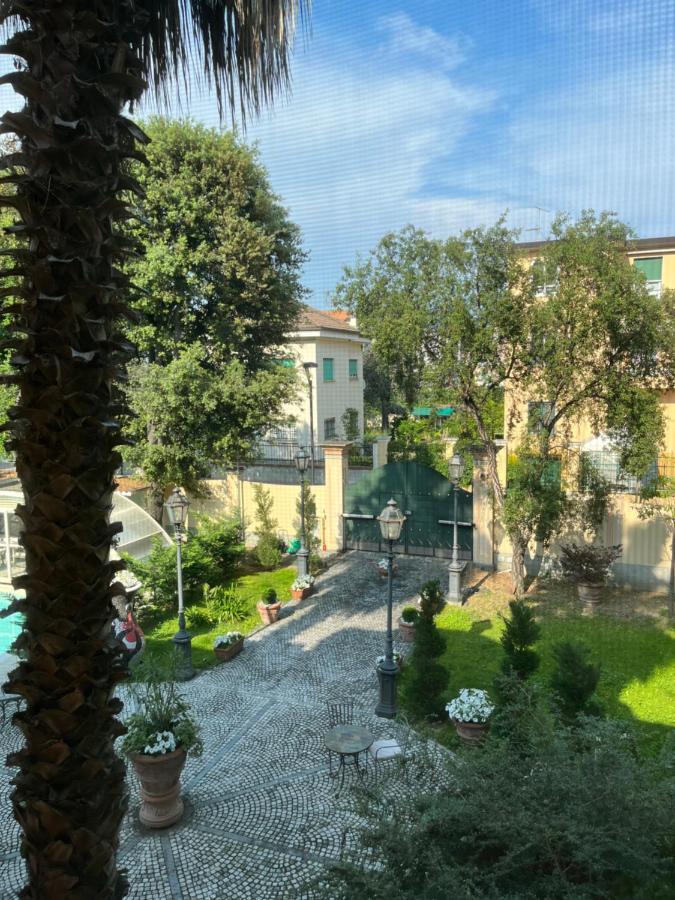 Villa Mirosa Albissola Marina Buitenkant foto